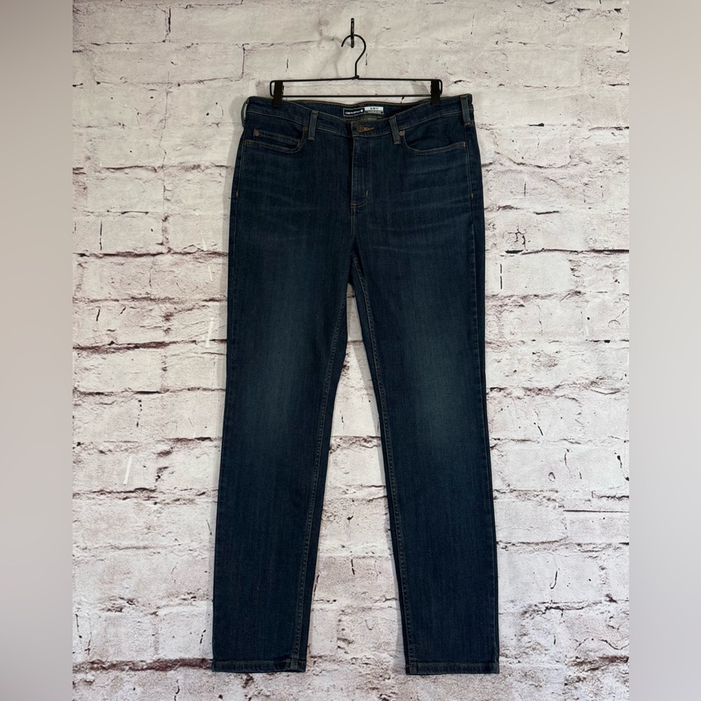 NWT Women’s Carhartt Jeans - Size 16 Tall